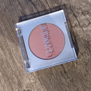 Clinique  blush